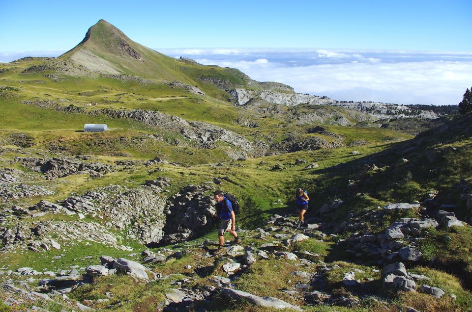 Au-dessus de la Pierre-Saint-Martin, en direction des Ares d'Anie. Dernier jour de trek.