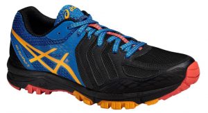 chaussures-trail-asics-fujiattacks