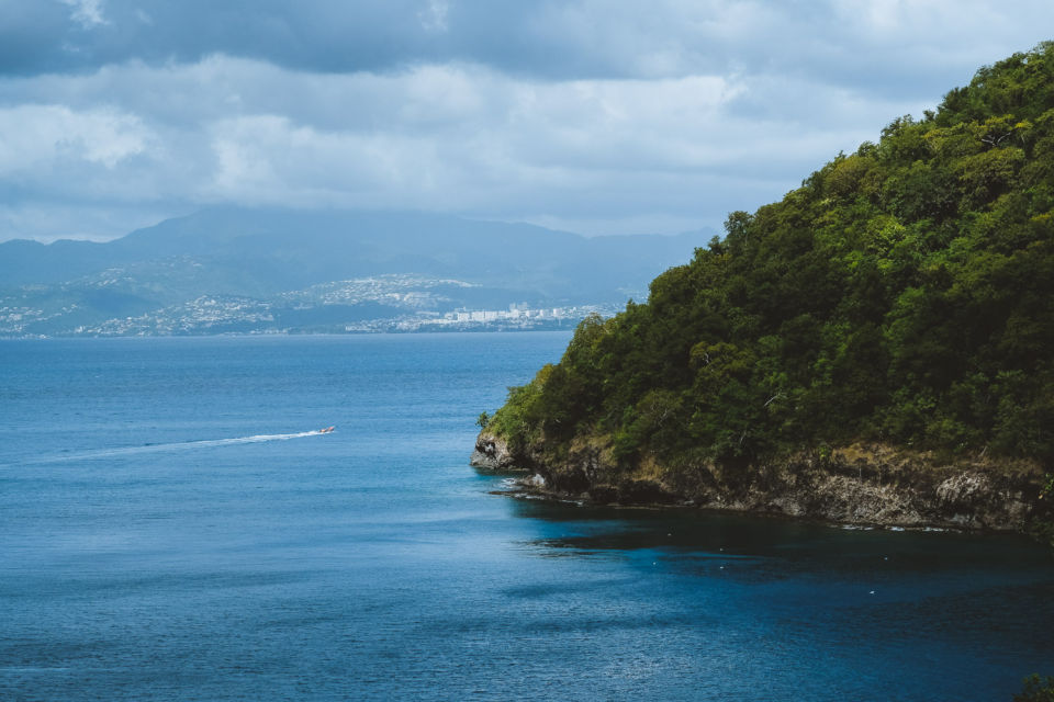 plage Anse Noire