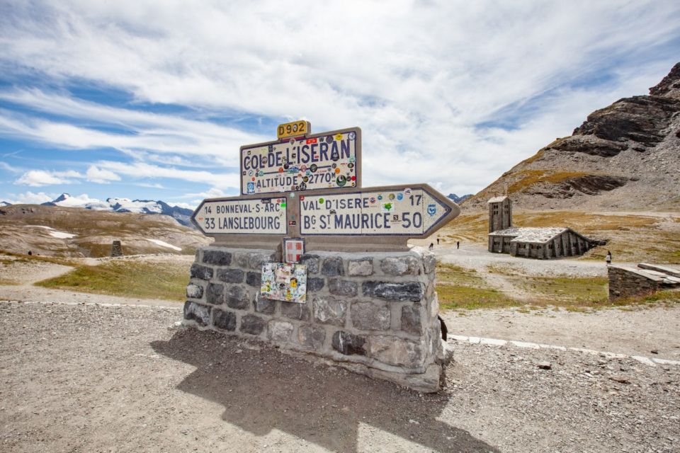 route des grandes alpes col vélo